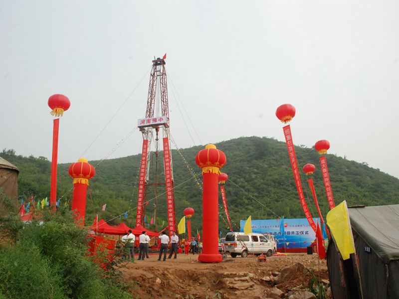 河南省煤田局采購河北永明生產的TSJ2000型水源鉆機達到6臺套用于煤層氣鉆井施工